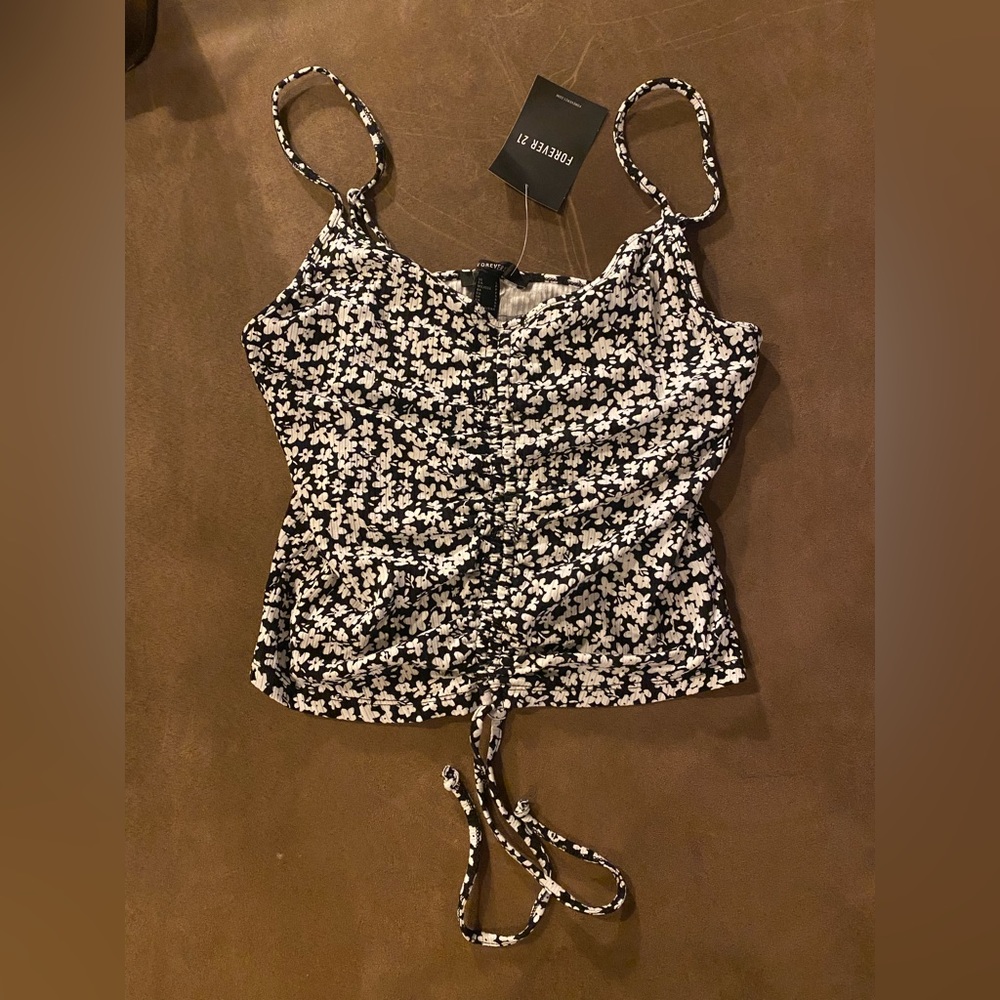 Women’s Small Forever 21 floral crop tank